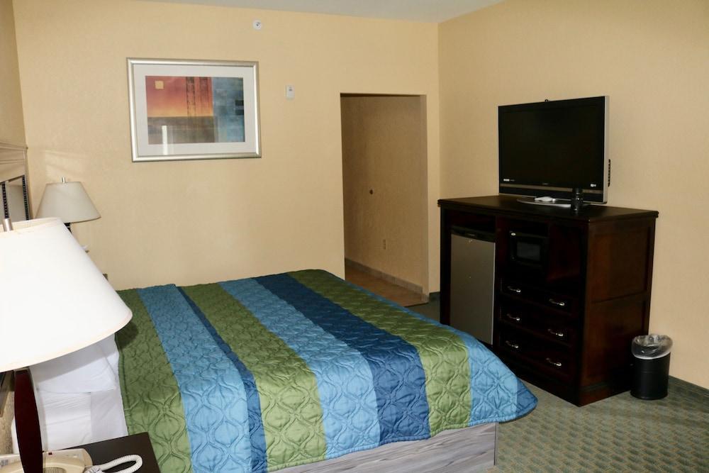 Ambassador Inn & Suites Тъскалуса Екстериор снимка