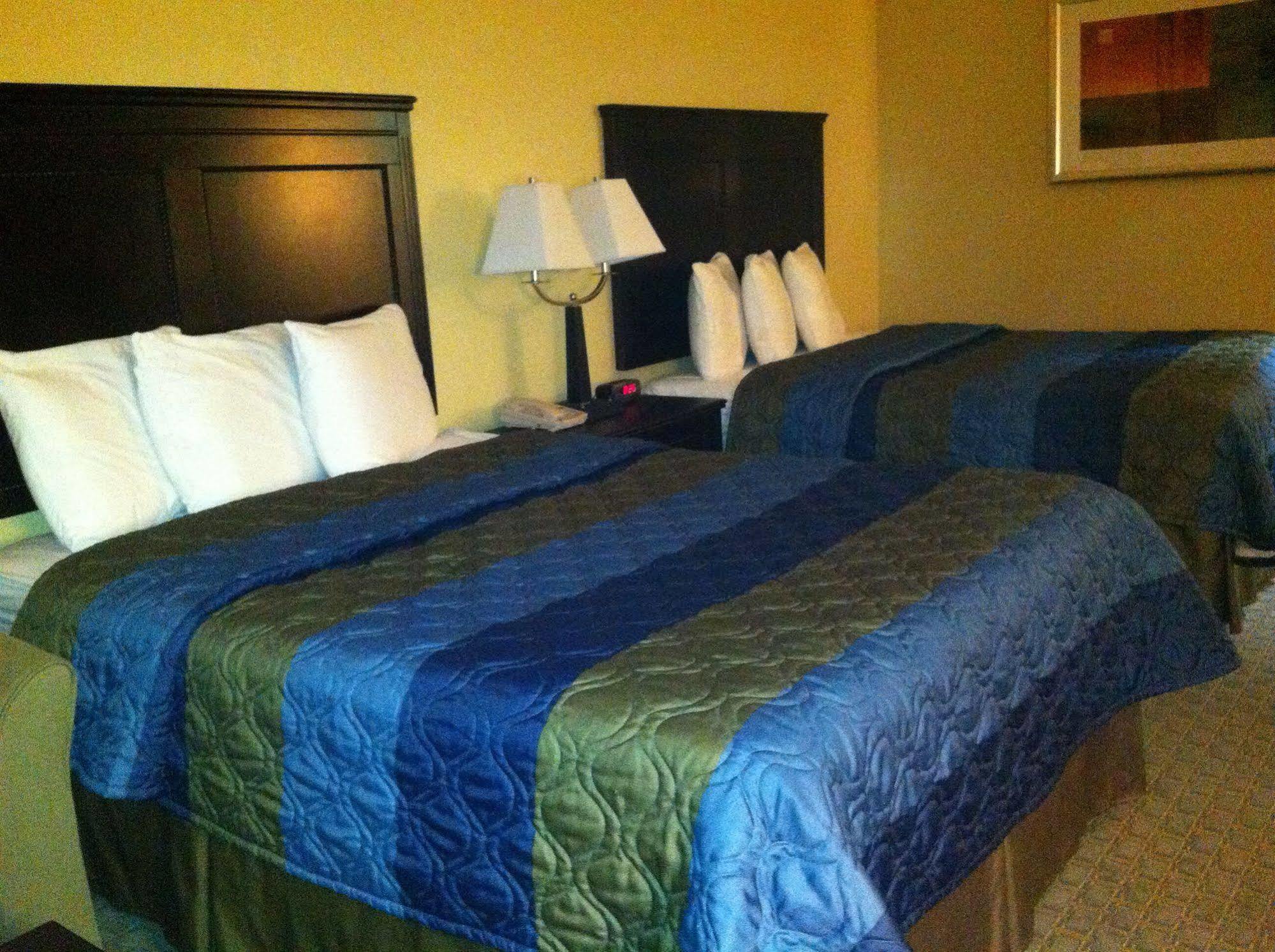 Ambassador Inn & Suites Тъскалуса Екстериор снимка