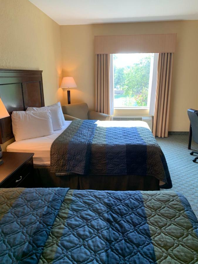Ambassador Inn & Suites Тъскалуса Екстериор снимка